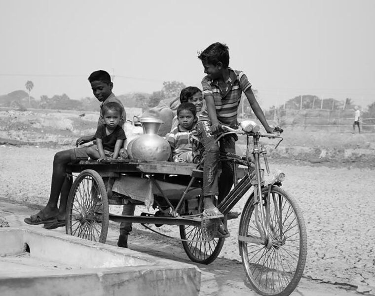 mostra-itinerante-solidale-Quartu