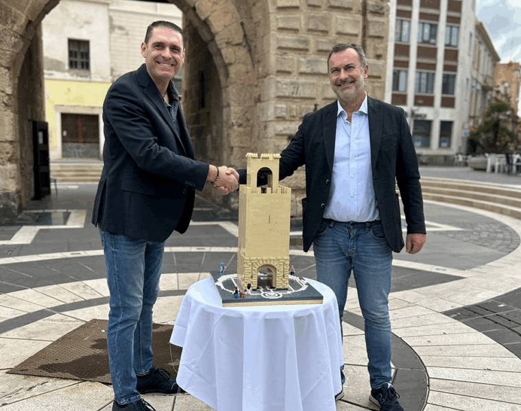 riproduzione Lego della Torre di Mariano